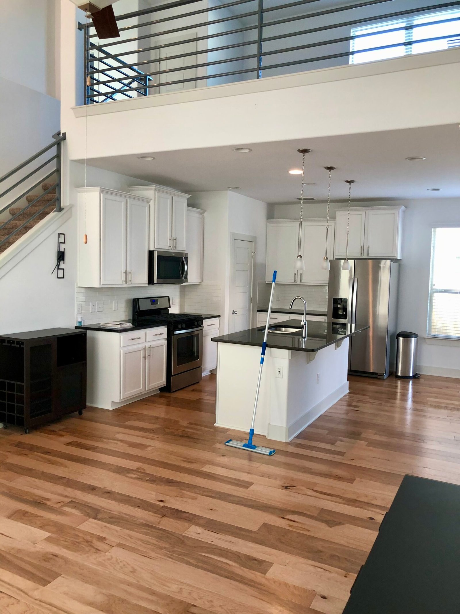 Cleaning Green offers eco-friendly home cleaning services in Austin Tx.